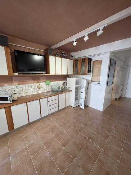 Apartament cu 2 camere decomandat, mobilat în Bună Ziua