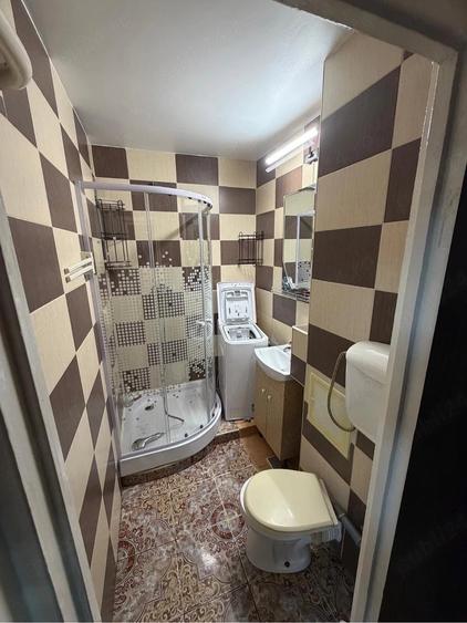 Apartament cu 2 camere decomandat în 1 Mai