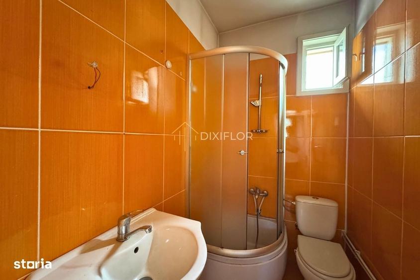 Casă cu 3 camere decomandat în Șieu