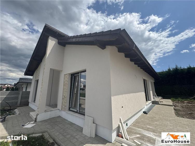 Casă cu 4 camere cu Teren 370 Mp în Central