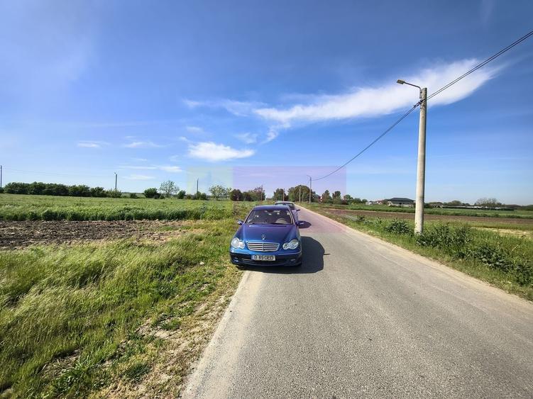 Teren Construcții intravilan de 4770 mp, în Dărăști-Ilfov