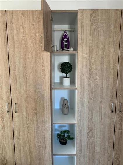 Apartament cu 2 camere semidecomandat, mobilat în Centru Civic