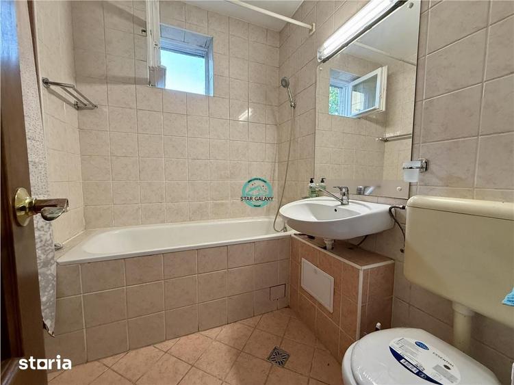 Apartament cu 3 camere în Cornișa