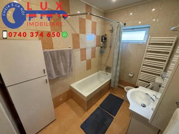 Casă cu 5 camere cu Teren 646 Mp în Babadag