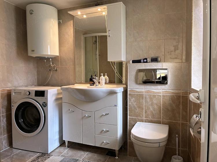 Casă cu 2 camere cu Teren 685 Mp în Galeș