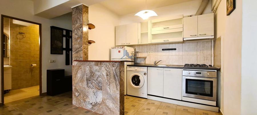 Apartament cu 2 camere semidecomandat, mobilat în Șelimbăr