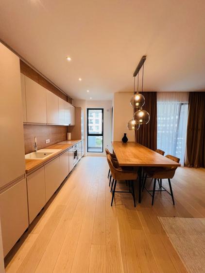 Apartament cu 2 camere semidecomandat, mobilat în Aviației