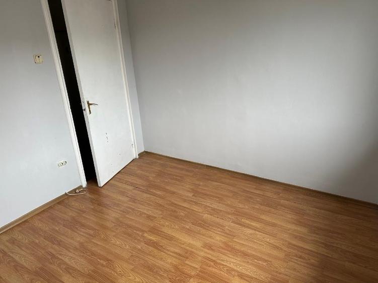 Apartament cu 2 camere decomandat în Dorobanți
