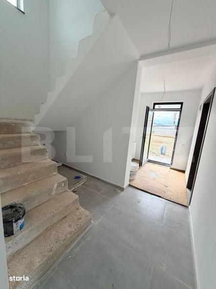 Casă cu 4 camere cu Teren 500 Mp în Central