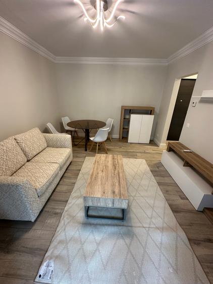 Apartament cu 2 camere decomandat, mobilat în Lujerului