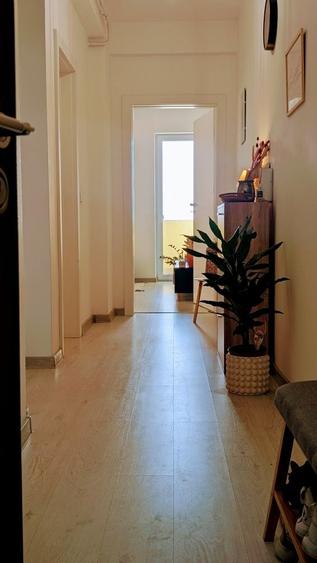 Apartament cu 2 camere decomandat în Exterior Vest
