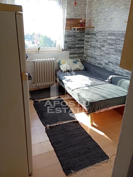 Garsonieră nedecomandată, mobilată în Dacia