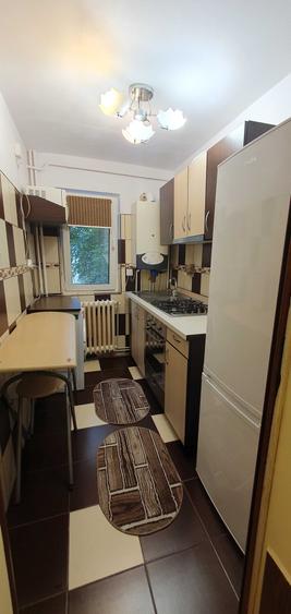 Apartament cu 2 camere semidecomandat în Gară