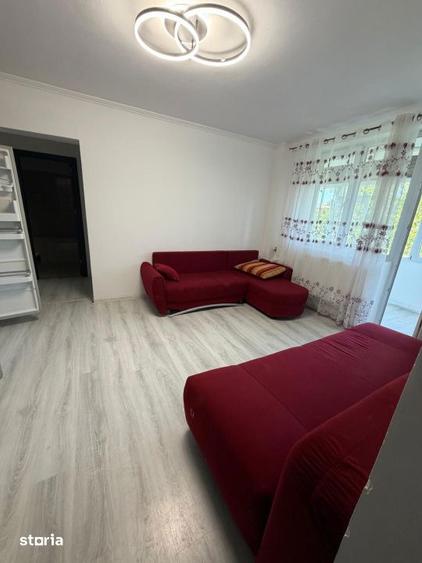 Apartament cu 3 camere în Calea București