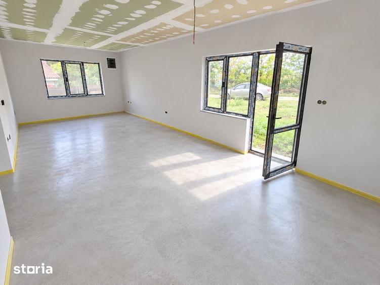 Casă cu 3 camere cu Teren 500 Mp în Braniștea