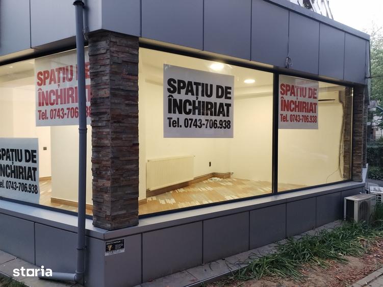 Spațiu comercial, de 40 mp, în Progresul