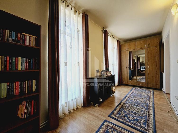 Casă individuală cu 6 camere cu Canalizare în Tolstoi