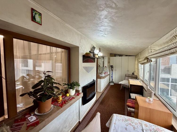 Apartament cu 3 camere decomandat în Brăilei