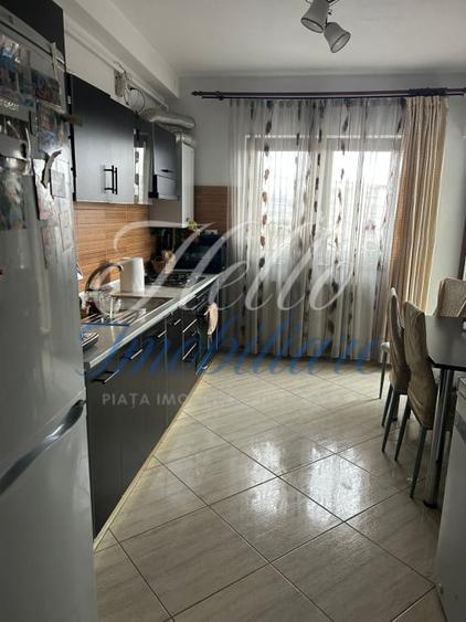 Apartament cu 2 camere semidecomandat în Între Lacuri