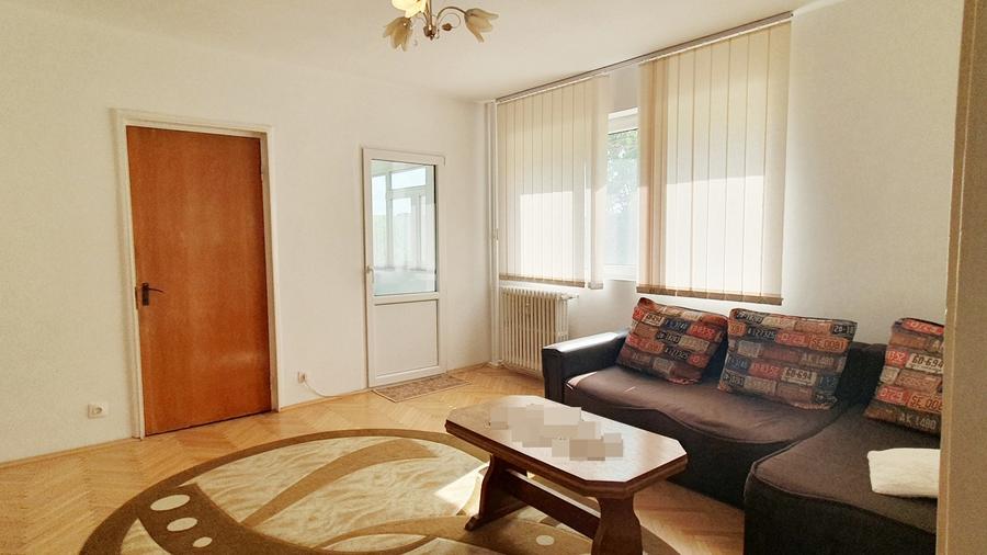 Apartament cu 2 camere circular, mobilat în Titan
