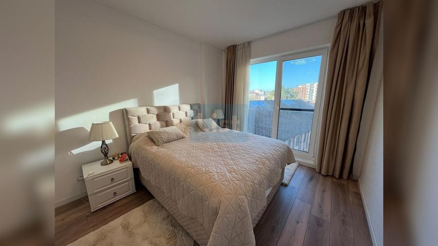 Apartament cu 3 camere semidecomandat, mobilat în Mărăști