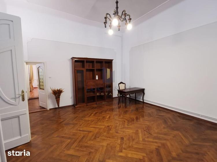 Apartament cu 4 camere în Fabric