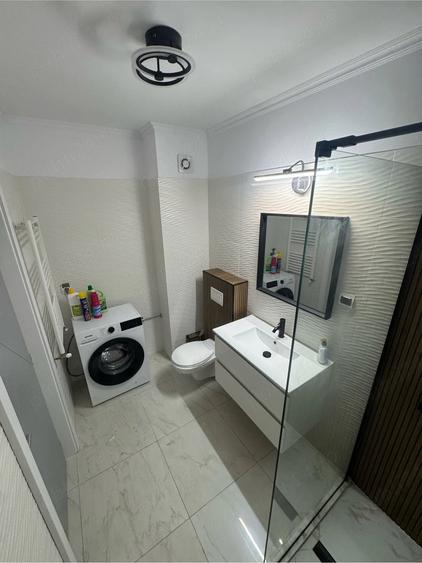 Apartament cu 2 camere decomandat în Sud