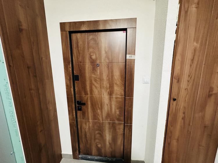 Penthouse cu 3 camere decomandat în Chiajna