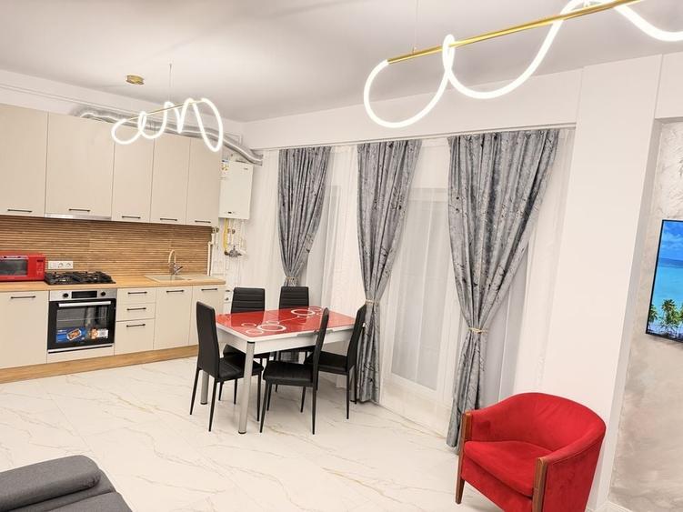 Apartament cu 3 camere decomandat în Nord
