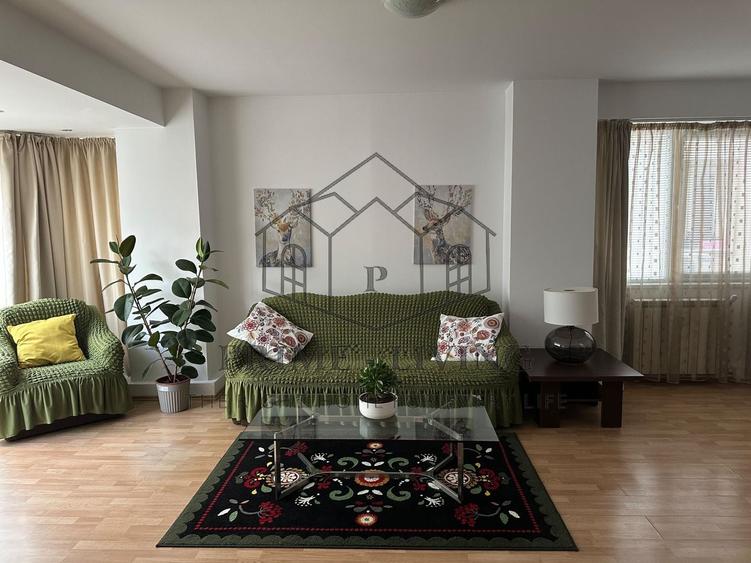 Apartament cu 3 camere decomandat, mobilat în Floreasca