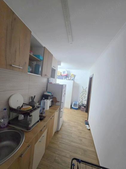 Vanzare garsoniera - zona Teiul Doamnei - Colentina - 4