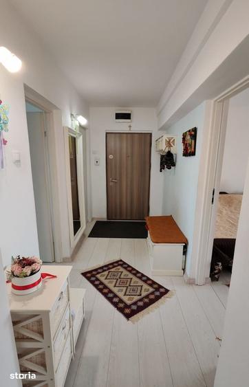 Apartament cu 3 camere decomandat în Țiglina 2