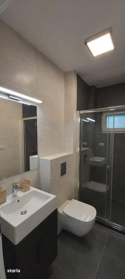 Apartament cu 3 camere decomandat în Brestei