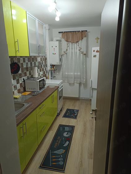 Garsonieră decomandată în Central