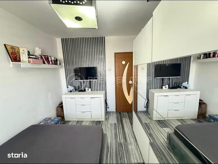 Apartament cu 2 camere decomandat în Alexandru cel Bun