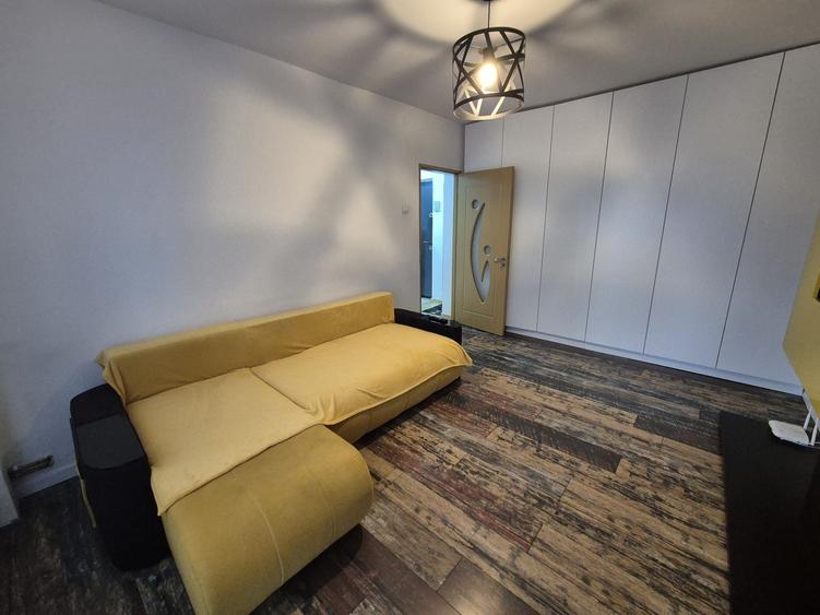 Apartament cu 2 camere decomandat în Popoveni
