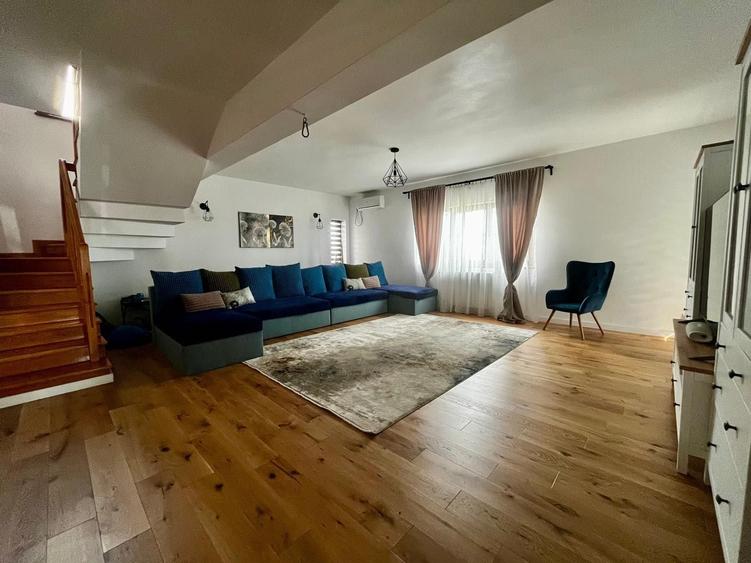 Casă cu 3 camere cu Teren 350 Mp în Exterior Vest