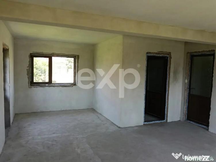 Casă cu 3 camere cu Teren 667 Mp în Pădureți