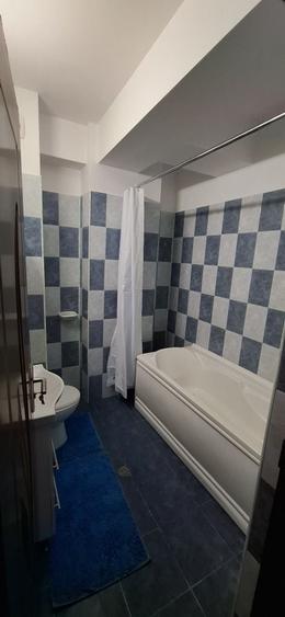 Apartament cu 2 camere decomandat în Energia
