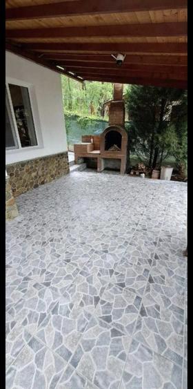 Casă cu 4 camere cu Teren 1000 Mp în Lunca Mare