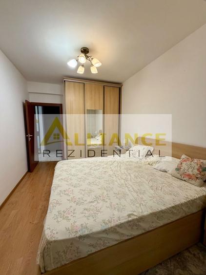 Apartament cu 2 camere decomandat, mobilat în Central