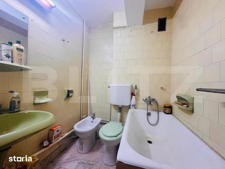 Apartament cu 4 camere decomandat în Oșorhei