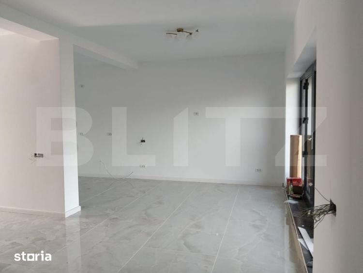 Spațiu comercial, de 240 mp, în Central