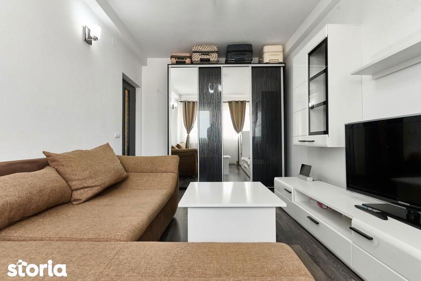 Apartament cu 2 camere decomandat, mobilat în Central