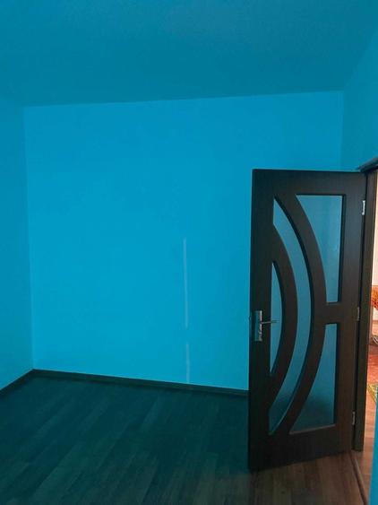 Apartament cu 3 camere decomandat în 7 Noiembrie