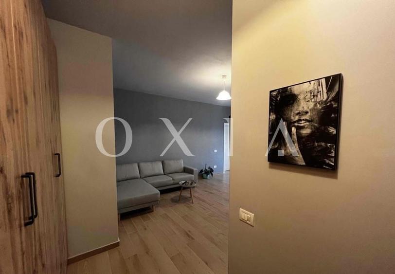 Apartament cu 2 camere semidecomandat, mobilat în Dumbrăvița