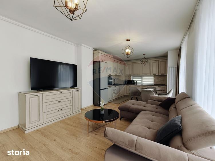 Apartament cu 3 camere în Tractorul