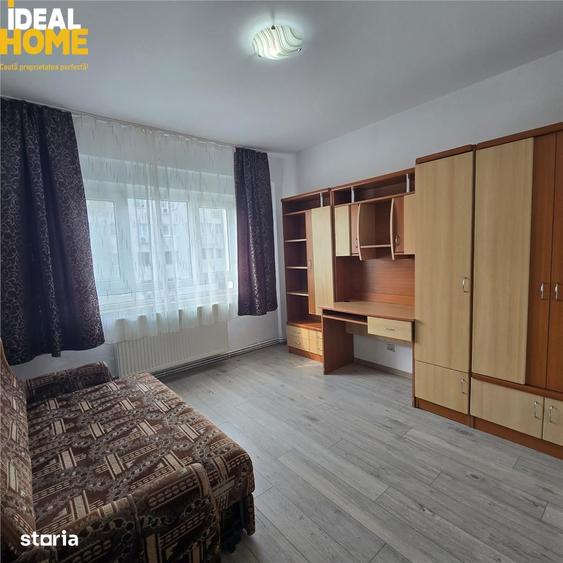 Apartament cu 3 camere decomandat în Mircea cel Bătrân