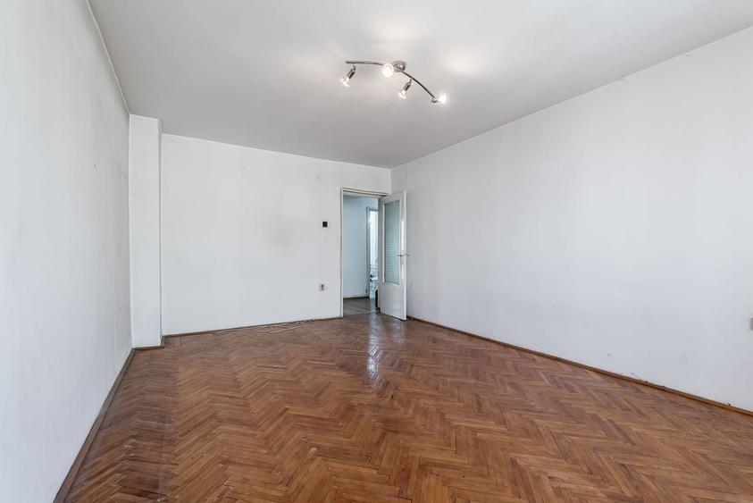 Apartament cu 2 camere decomandat în Confecții