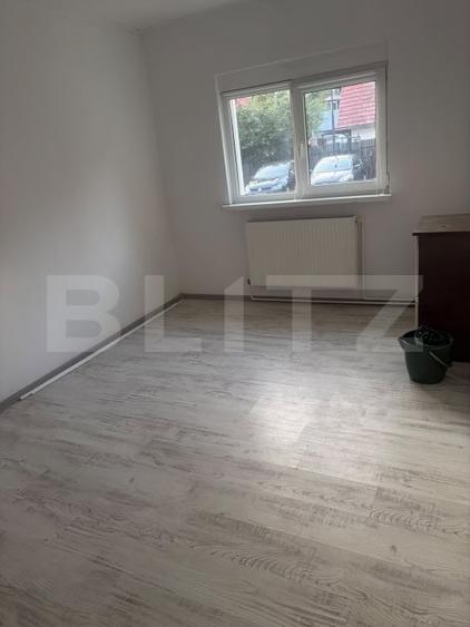 Apartament cu 2 camere decomandat în Zărnești